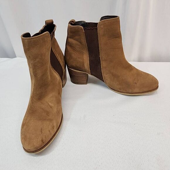 Dune London Women's Walker Boot Size 10 Block Heel Chelsea Pull On Tan Suede Y - Picture 2 of 11